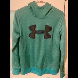 Under armour sweatshirt
